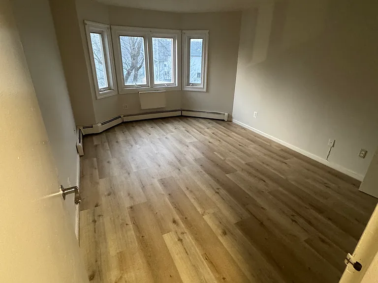 108 W Cedar St #502 — Photo 15