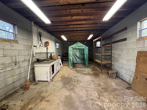 39th image of this home