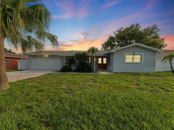 13189 87th Ave, Seminole, FL 33776