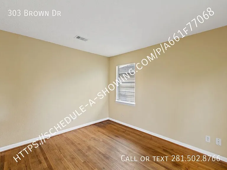 303 Brown Dr — Photo 7