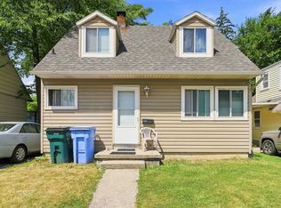 809 Holten St, Lansing, MI 48915