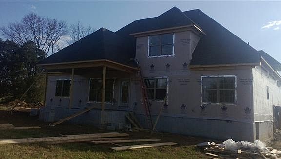 4th image of 205 Lancelot Dr Lot 4