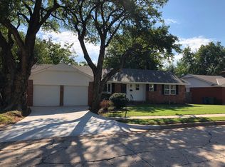 1904 S Rankin St, Edmond, OK 73013