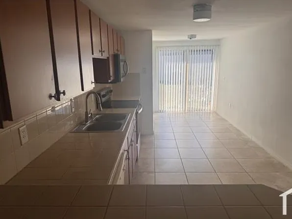 7825 40th Avenue Dr W, Bradenton, FL 34209