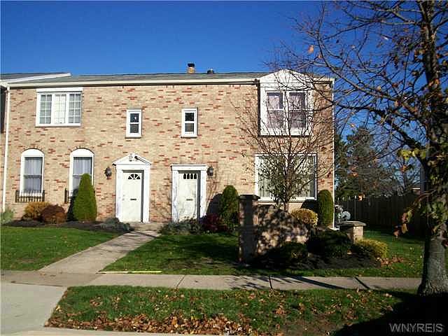 1st image of 10 Wayne Ter APT 4