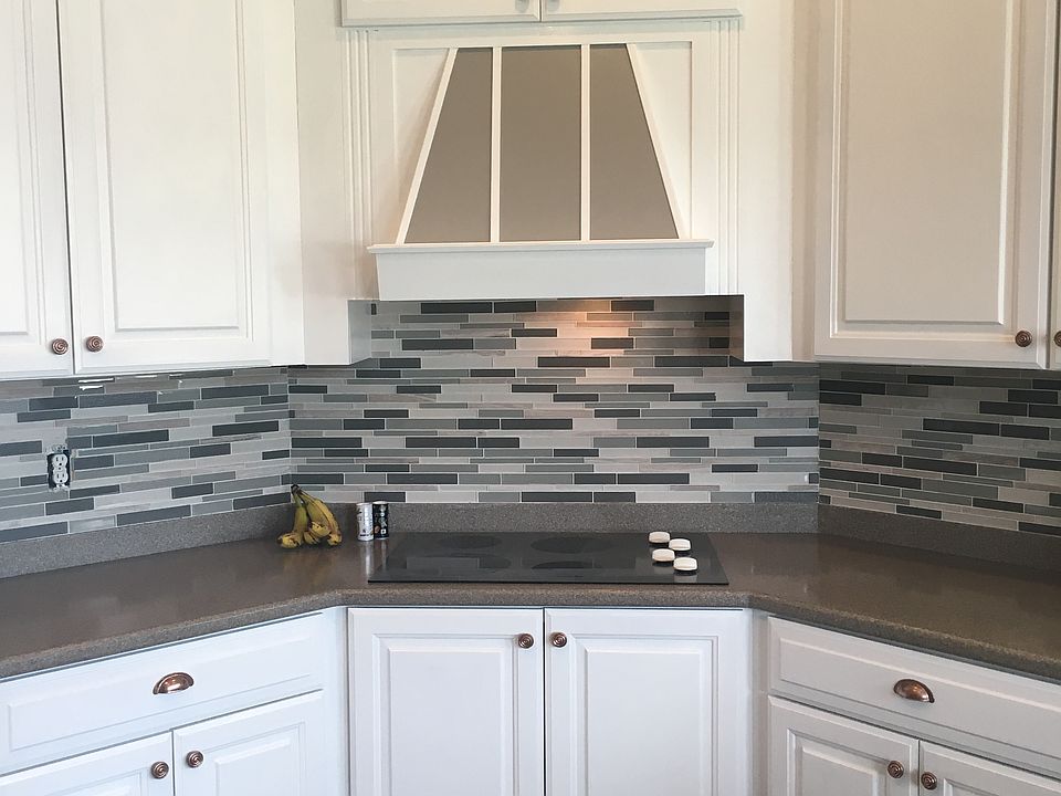 1st image of 100 Greenland Ln