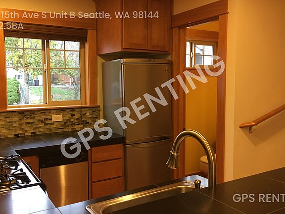 3rd image of 2109 15th Ave S APT B
