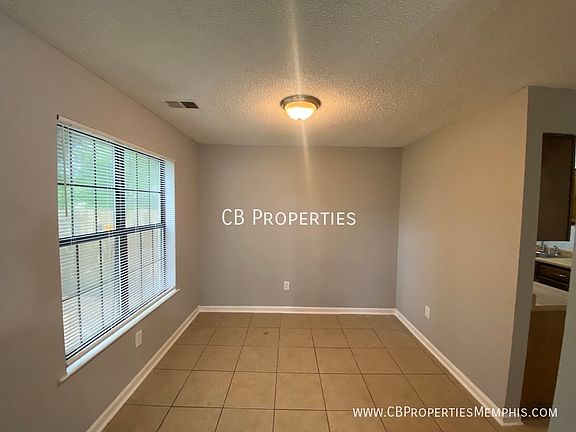 5th image of 4240 Willow Park Dr