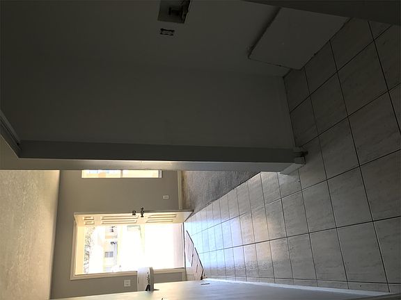 4th image of 1708 Palmetto Ct