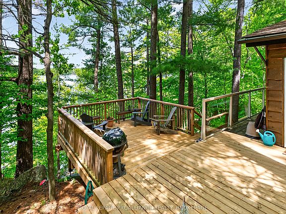 5th image of 450 Brooks Point Rd