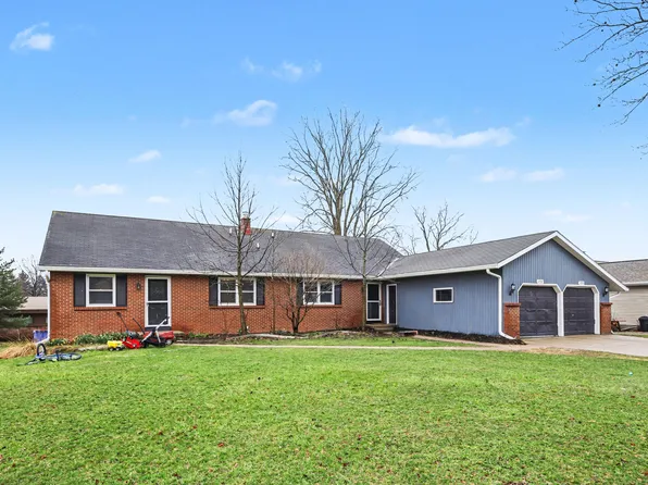 3990 Camelot Dr SE, Grand Rapids, MI 49546