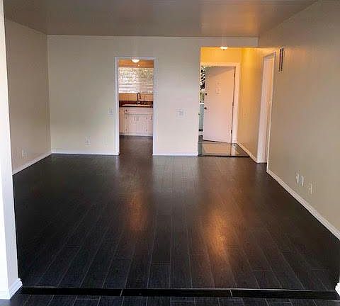 2nd image of 360 S Elm Dr APT 4