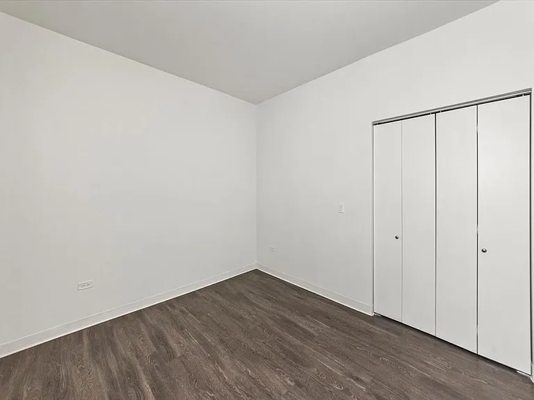 831 N Milwaukee Ave #501 — Photo 9