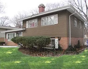 126 Berry St photo 1