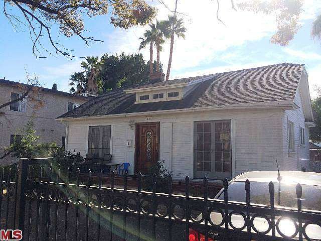 1st image of 11446 Emelita St