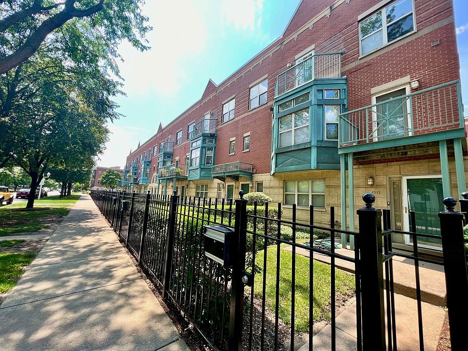 1st image of 4532 S Woodlawn Ave