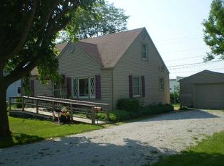 1702 Hopkins St, Defiance, OH 43512