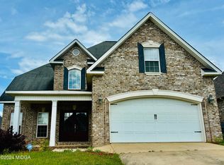 208 Charlotte Dr, Bonaire, GA 31005