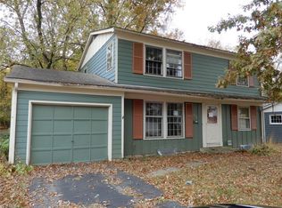 1636 Rexdale Dr, Cuyahoga Falls, OH 44221