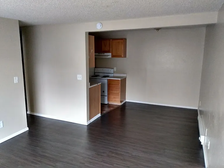 321 N 5th St #26 — Photo 1
