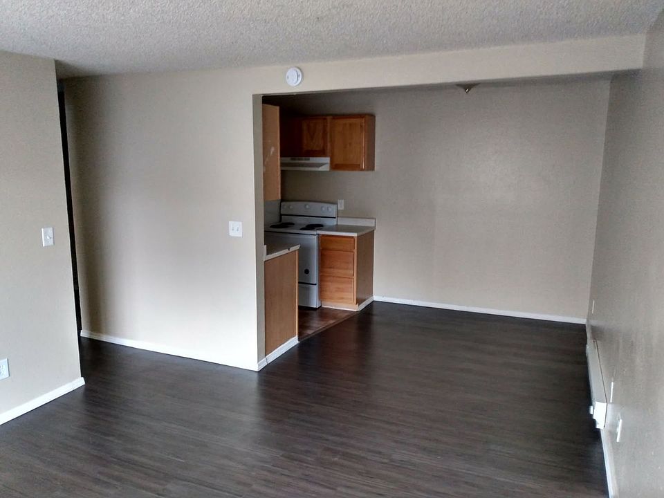 1st image of 321 N 5th St APT 26