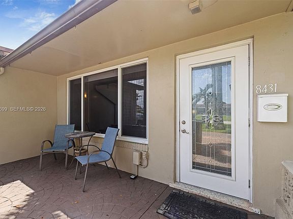 2nd image of 8431 Pasadena Blvd