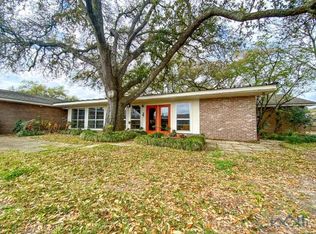 27 Austin Dr, Houma, LA 70360