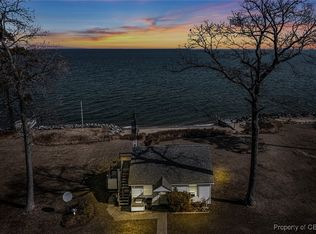 63 Suwannee Beach Dr, White Stone, VA 22578