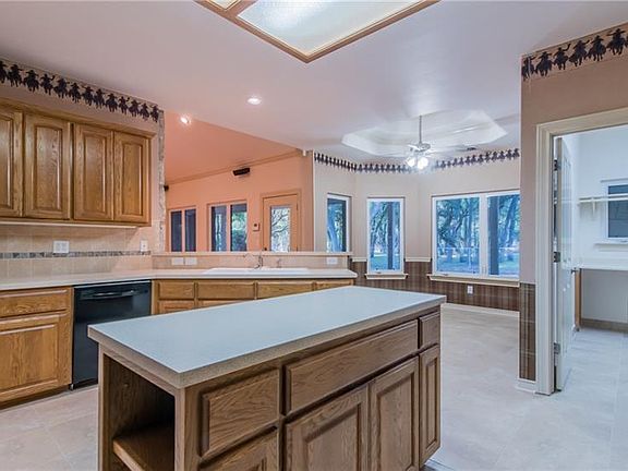 5th image of 278 Spire Ln