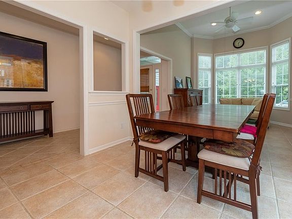 5th image of 415 Dunbar Ln