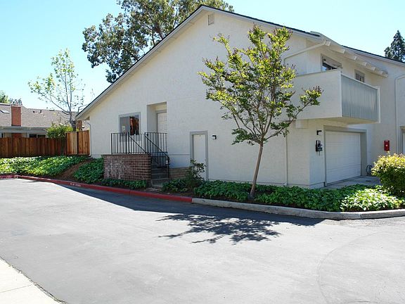 2nd image of 10934 Northview Sq