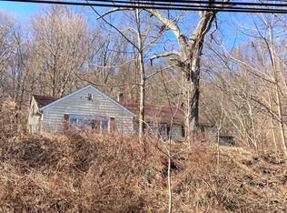 37 Hope Rd, Great Meadows, NJ 07838