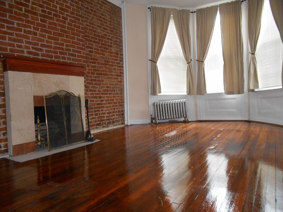 1st image of 407 Westervelt Ave #1