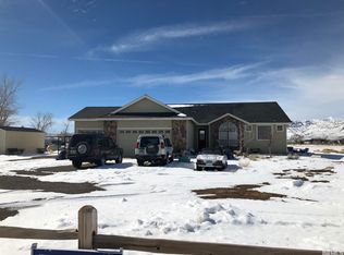 210 Potosi Rd, Dayton, NV 89403