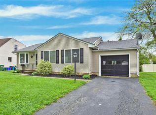 2157 Blossom Ln, Bethlehem City, PA 18018