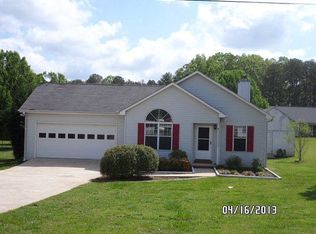 470 Hammond Rd, Statham, GA 30666