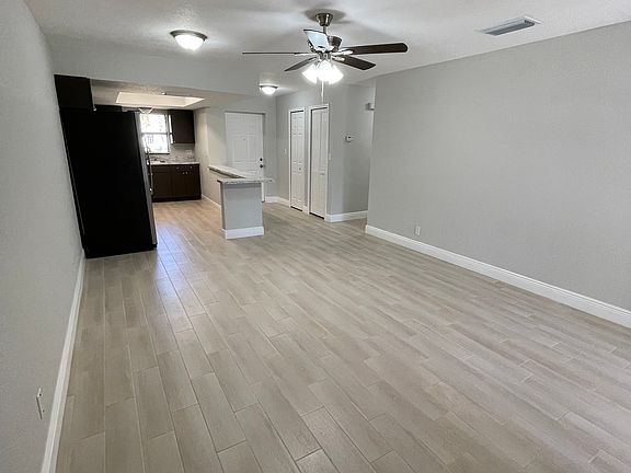 5th image of 3178 Shingle Creek Ct #A