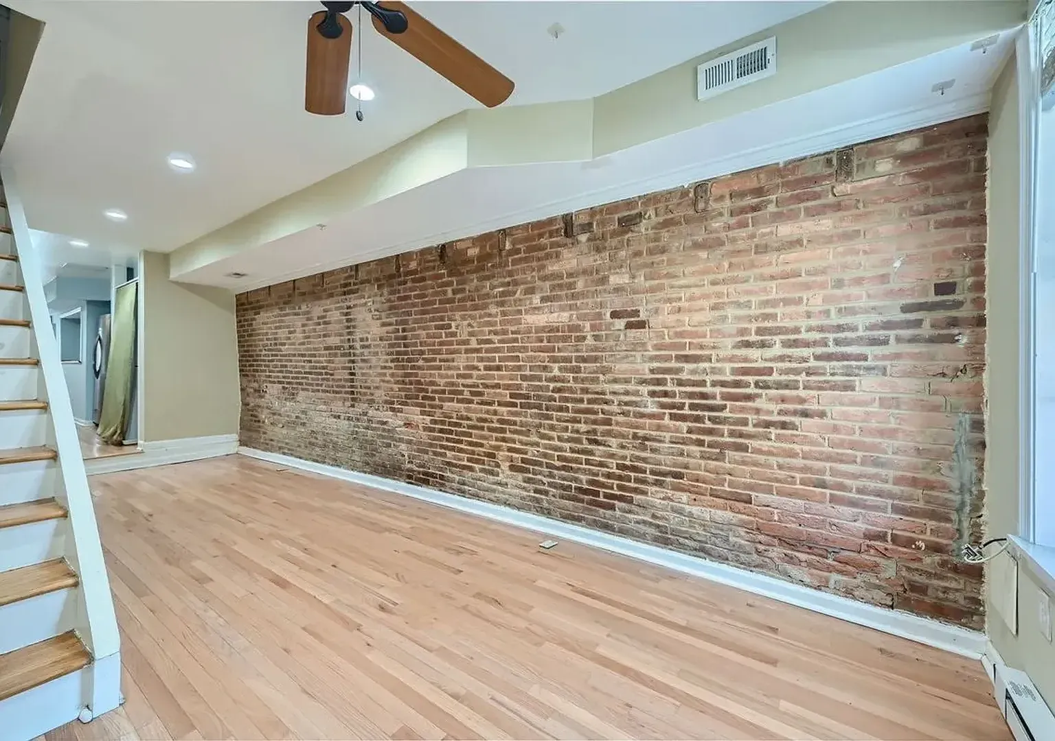 Charming Baltimore Rowhome with Exposed Brick & Private Patio — Photo 3