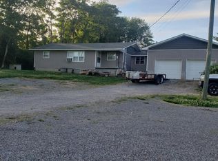 7521 E Emory Rd, Corryton, TN 37721