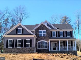 25 Simmons Ridge Rd, Prince Frederick, MD 20678