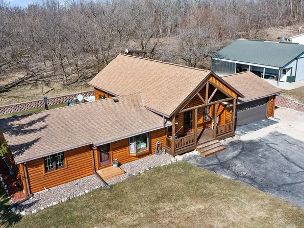 W2676 Ore ROAD, Iron Ridge, WI 53035