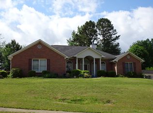 110 Wandering Ln, Harvest, AL 35749