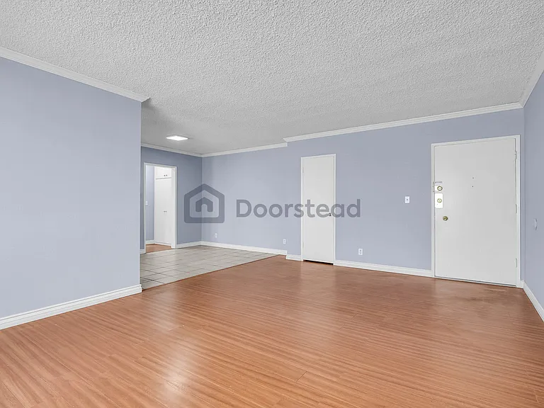 3126 S Canfield Ave #7 — Photo 5