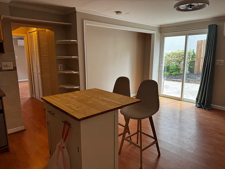 4323 Maple Ave #1 — Photo 4