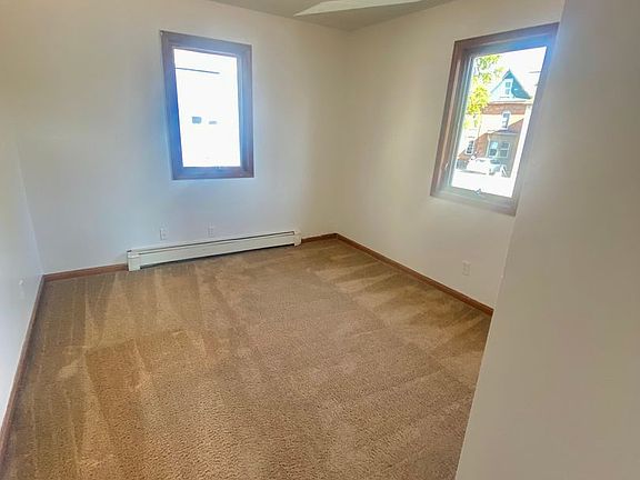 5th image of 512 W Cross St APT 6