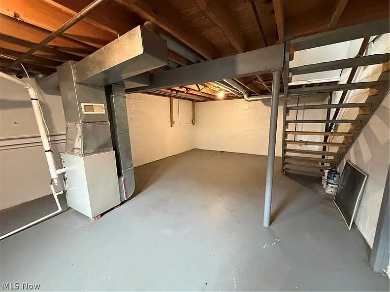 7317 Seymour St NW — Photo 23