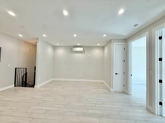 5th image of 1544 Brooklyn Ave #1C
