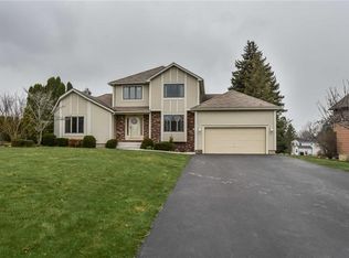 149 Yorktown Dr, Webster, NY 14580