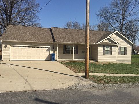 1st image of 512 W Grand Ave