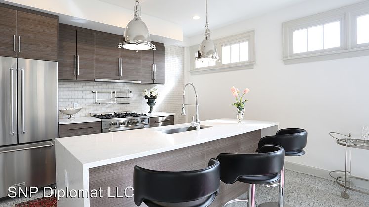 1st image of 9 Buttles Ave #101